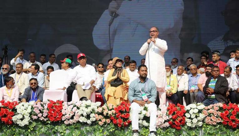 সংগ্রামের মাধ্যমে আদায় করা ভোটাধিকার নিয়ে ষড়যন্ত্র হলে প্রতিহত করা হবে: মির্জা আব্বাস