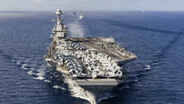মধ্যপ্রাচ্যে দ্বিতীয় বিমানবাহী রণতরী পাঠাচ্ছে যুক্তরাষ্ট্র