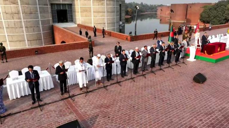 শপথ নিলেন ২৫ মন্ত্রী