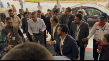 কথা নয়, কাজের মাধ্যমে সক্ষমতার প্রমাণ দিতে চান নতুন গভর্নর