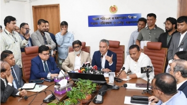 চলমান প্রকল্প নির্দিষ্ট সময়ের মধ্যে সম্পন্ন করার নির্দেশ নৌপরিবহন মন্ত্রীর