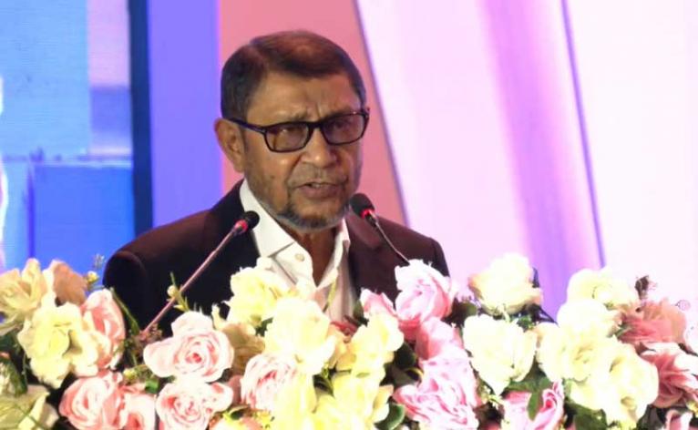 চিকিৎসায় বিদেশনির্ভরতা কমাতে হবে: স্বাস্থ্যমন্ত্রী