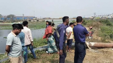 সোনারগাঁয়ে অবৈধভাবে খাল ভরাট, ভ্রাম্যমাণ আদালতের অভিযান, জরিমানা