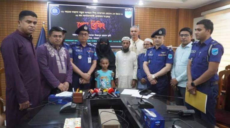 ঈদের জামা কিনে দেবার কথা বলে অপহরণ: শিশু উদ্ধার, গ্রেপ্তার ১