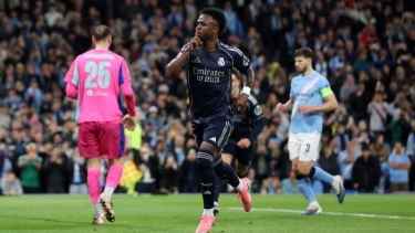 ভিনিসিয়ুসের জোড়া গোলে সিটির স্বপ্ন ভেঙে কোয়ার্টারে রিয়াল