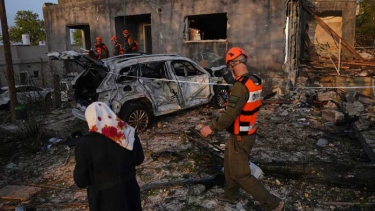 ইরানের ক্ষেপণাস্ত্র হামলায় ইসরাইলে আহত অর্ধশতাধিক, বহু ঘরবাড়ি ক্ষতিগ্রস্ত