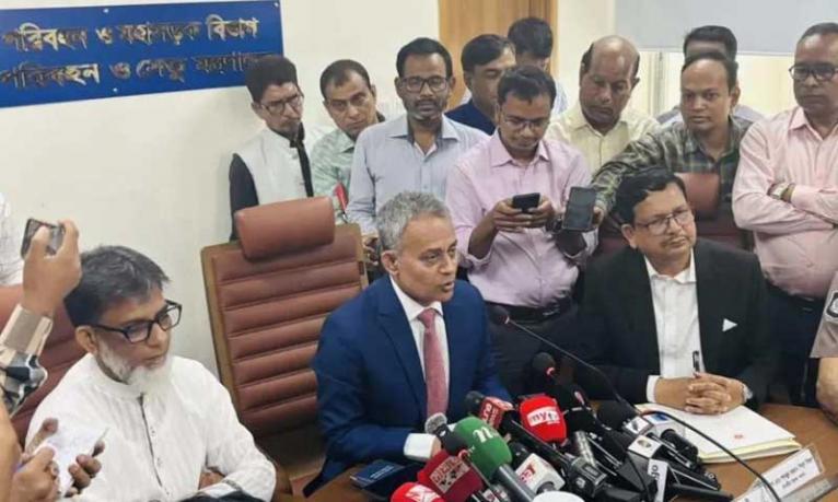 ঈদযাত্রা আগের তুলনায় বেশি স্বস্তিদায়ক হয়েছে : সেতুমন্ত্রী