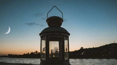 সবার আগে একটি দেশের ঈদের তারিখ ঘোষণা