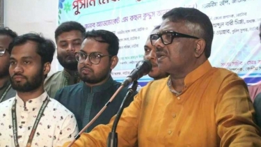 শিক্ষা ব্যবস্থাকে ধ্বংস করে দিয়েছে আওয়ামী লীগ : হুইপ দুলু
