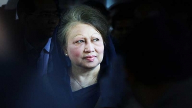 ‘গণতন্ত্রের অগ্রযাত্রায় শ্রেষ্ঠ অদম্য নারী’ সম্মাননা পাচ্ছেন খালেদা জিয়া