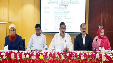 মাঠ পর্যায়ের কর্মকর্তাদের জনগণের প্রত্যাশা পূরণে কাজ করতে হবে - ভূমি মন্ত্রী