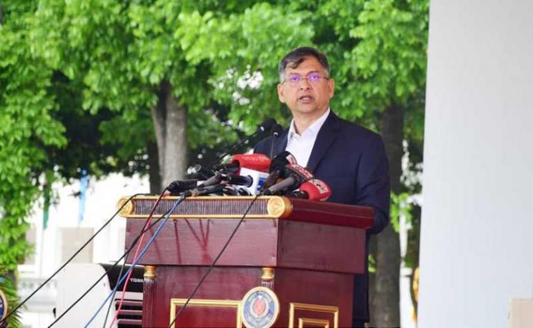 এই পোশাকে পুলিশ বাহিনী সন্তুষ্ট নয় : স্বরাষ্ট্রমন্ত্রী