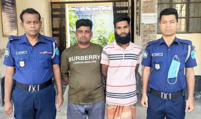 সালথায় ইয়াবাসহ দুই মাদক কারবারি আটক