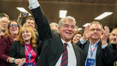 ভূমিধস জয়ে চতুর্থবারের মতো বার্সেলোনার প্রেসিডেন্ট লাপোর্তা