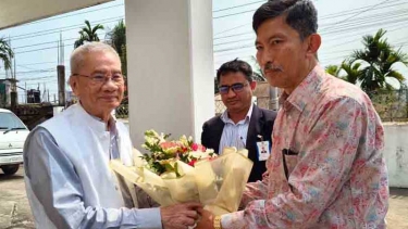 উৎসবে দরিদ্রদের আনন্দ বাড়াতে বিত্তবানদের এগিয়ে আসার আহ্বান পার্বত্য মন্ত্রীর
