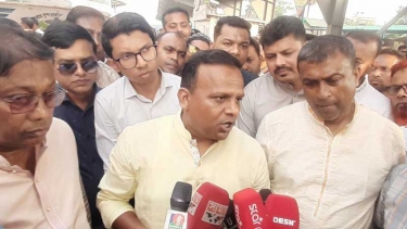 নির্ধারিত ভাড়ার চেয়েও কম ভাড়া নেওয়া হচ্ছে : নৌ প্রতিমন্ত্রী