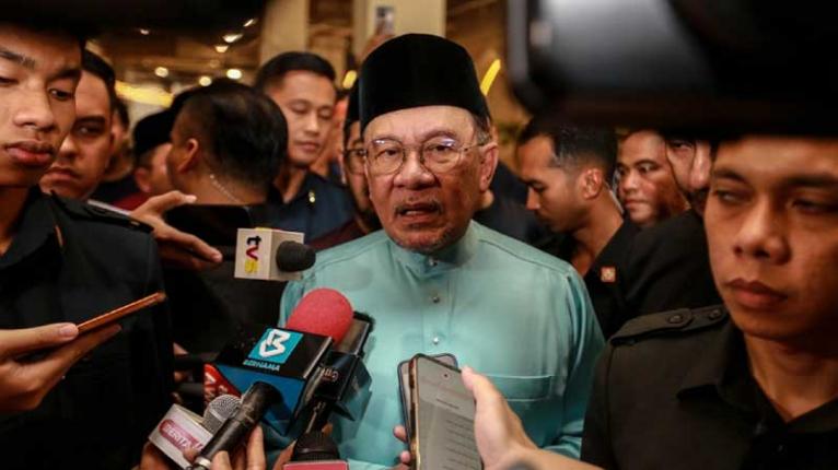 মধ্যপ্রাচ্য সংকটে মালয়েশিয়ানদের মিতব্যয়ী হওয়ার আহ্বান আনোয়ার ইব্রাহিমের