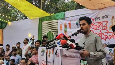 জুলাই সনদ বাস্তবায়নের জন্য রাজপথে নামতে প্রস্তুত আছি : আসিফ মাহমুদ