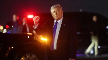 ইরানের একটি বড় গ্যাসক্ষেত্র উড়িয়ে দেওয়ার হুমকি ট্রাম্পের