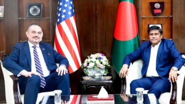প্রতিরক্ষা উপদেষ্টার সঙ্গে যুক্তরাষ্ট্রের রাষ্ট্রদূতের সাক্ষাৎ
