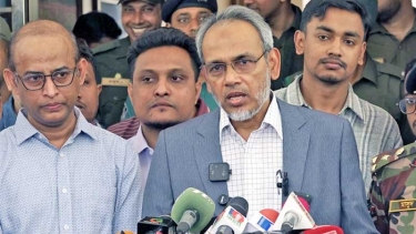 রাজশাহী মেডিকেলে হামের প্রাদুর্ভাব পরিস্থিতি পরিদর্শন, দ্রুত টিকা সরবরাহের তাগিদ