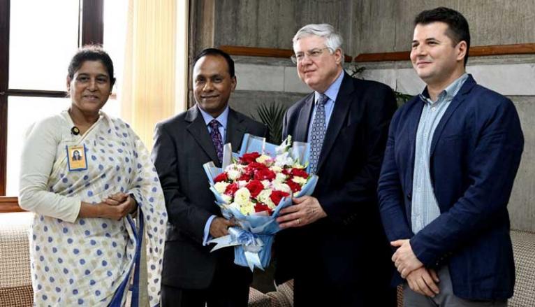 ডেপুটি স্পীকার এর সঙ্গে আন্তর্জাতিক নির্বাচনী ব্যবস্থা ফাউন্ডেশন এর প্রতিনিধি দলের সাক্ষাত