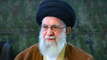 ইরানের সর্বোচ্চ ধর্মীয় নেতা খামেনি নিহত