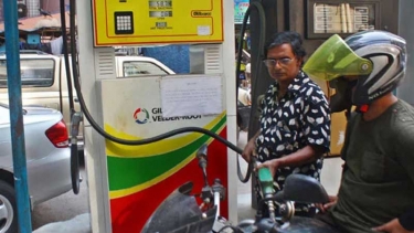 নতুন পদ্ধতিতে জ্বালানি তেল বিক্রি শুরু