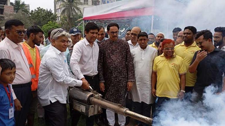 ফরিদপুরে মশক নিধন ও পরিষ্কার-পরিচ্ছন্নতা অভিযানের উদ্বোধন
