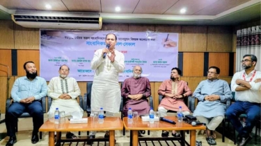 ‘এমনভাবে সাংবাদিকতা করতে হবে যাতে সুনাম অক্ষুণ্ণ থাকে’