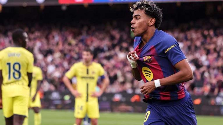 ফ্লিকের শততম ম্যাচে ইয়ামালের প্রথম হ্যাটট্রিকে বার্সার বড় জয়