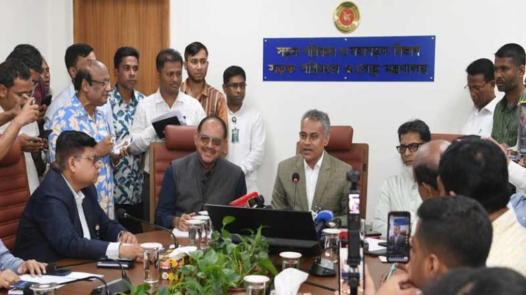 বাসের ভাড়া বাড়ল প্রতি কিলোমিটারে ১১ পয়সা