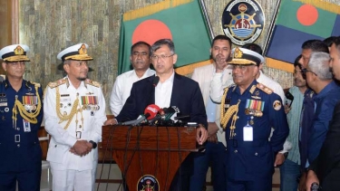 কোস্ট গার্ডকে আধুনিক ও যুগোপযোগী বাহিনী হিসেবে গড়ে তুলতে সরকার বদ্ধপরিকর - স্বরাষ্ট্রমন্ত্রী