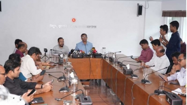 কৃষকদের ডিজেল প্রাপ্তি নিশ্চিত করতে ডিসিদের প্রতি জ্বালানি মন্ত্রণালয়ের নির্দেশ