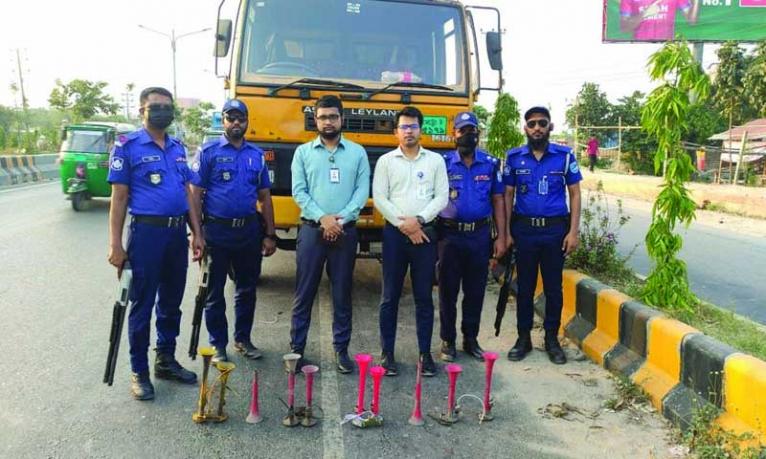 নারায়ণগঞ্জে শব্দদূষণ রোধে পাঁচ হর্ন জব্দ, জরিমানা
