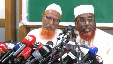 গণভোট নিয়ে সংকট বিএনপিকেই সমাধান করতে হবে: পরওয়ার