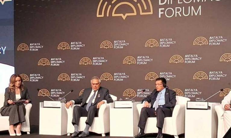 রোহিঙ্গা সংকটের টেকসই সমাধান রাখাইনে : পররাষ্ট্রমন্ত্রী