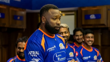 ‘ইম্প্যাক্ট প্লেয়ার’ নিয়মের সমালোচনায় পোলার্ড