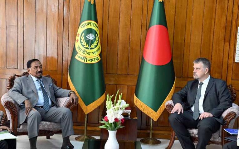 স্পীকারের সাথে ইউরোপীয় ইউনিয়নের প্রধান নির্বাচন পর্যবেক্ষক এর সৌজন্য সাক্ষাৎ