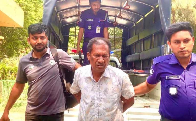 চরভদ্রাসনে পুলিশের ওপর হামলার ঘটনার মূলহোতা কবির খান ঢাকা দোহার উপজেলা থেকে গ্রেফতার