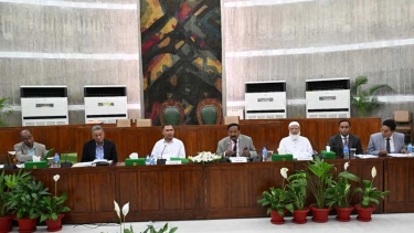 সংসদ সচিবালয় কমিশনের ৩৭তম বৈঠক অনুষ্ঠিত