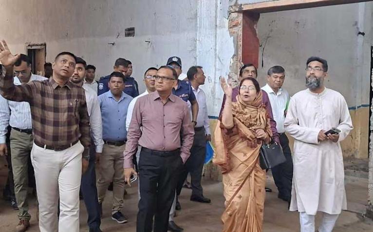 নীলফামারীতে বন্ধ টেক্সটাইল মিল তিন মাসে চালুর আশা বস্ত্র ও পাট প্রতিমন্ত্রীর