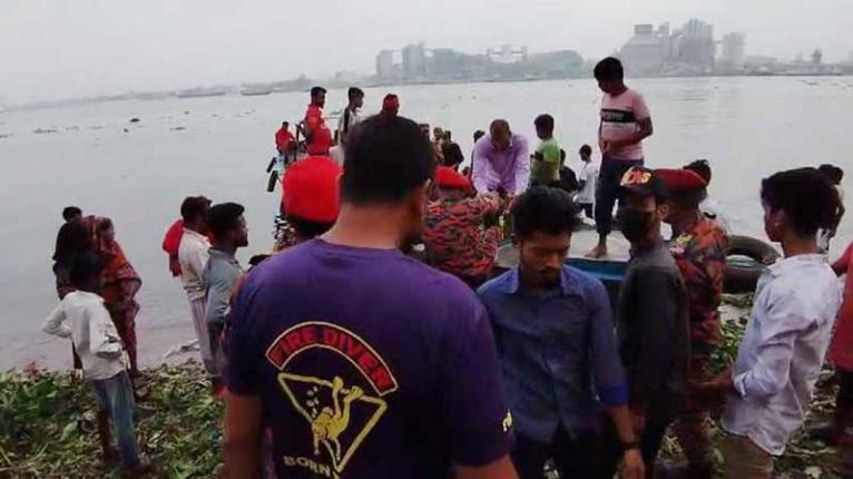 ধলেশ্বরীতে নিখোঁজের ১৯ ঘণ্টা পর কিশোরের মরদেহ উদ্ধার