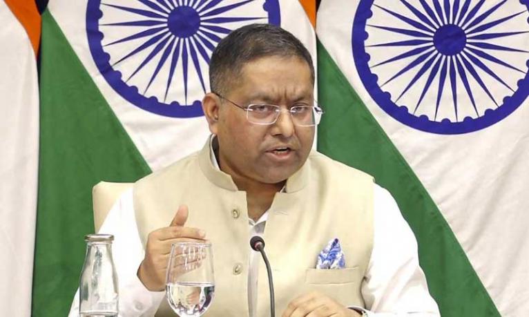 শেখ হাসিনাকে প্রত্যর্পণের অনুরোধ খতিয়ে দেখা হচ্ছে : রণধীর জয়সওয়াল