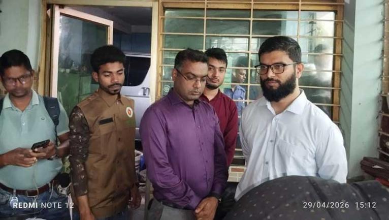 জামালপুরে ওজনে কম তেল দেওয়ায় খাজা পেট্রোলিয়ামকে জরিমানা