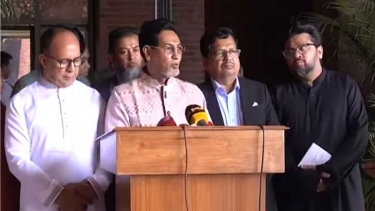 দুই লাখ মেট্রিক টন তেল নিয়ে দুটি জাহাজ ঘাটে নোঙর করেছে - চীফ হুইপ