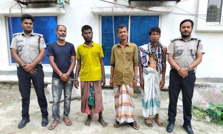 জামালপুরে মাদকবিরোধী অভিযান, ৫ জনের কারাদণ্ড ও অর্থদণ্ড