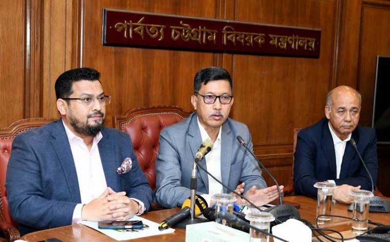 প্রতিটি সম্প্রদায়ের নিজস্ব স্বকীয়তায় উৎসব উদযাপনের আহ্বান পার্বত্য মন্ত্রীর