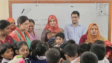 তারার মেলা স্কুলের উদ্যোগে ফরিদপুরে জেলা প্রশাসকের বিদায় সংবর্ধনা অনুষ্ঠিত