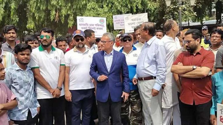 পর্যায়ক্রমে ব্যাটারিচালিত অটোরিকশা নিষিদ্ধ করা হবে : পরিবহন মন্ত্রী